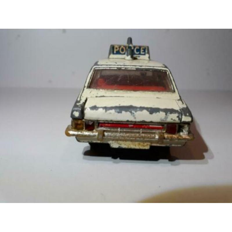 Dinky Toys Ford Zodiac Police car