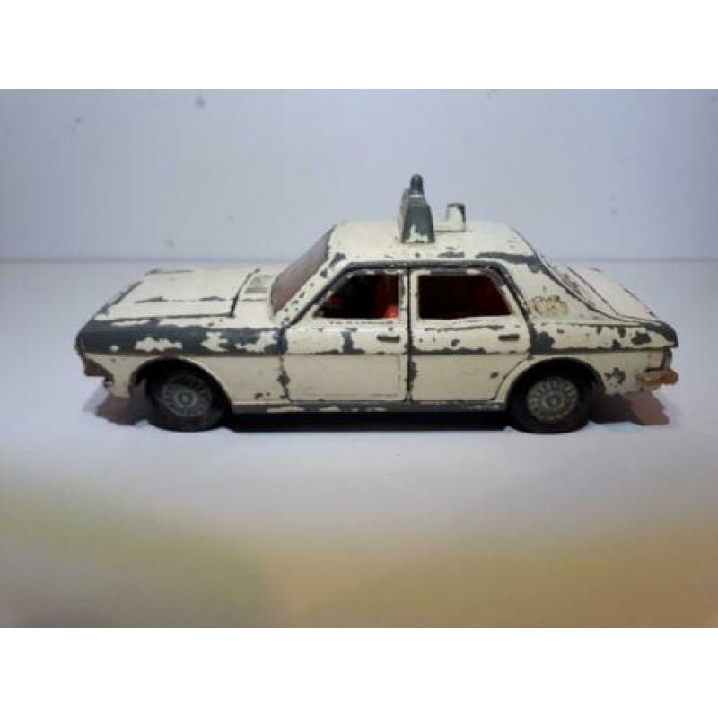 Dinky Toys Ford Zodiac Police car