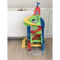 Super leuke racebaan/garage van Fisher-Price