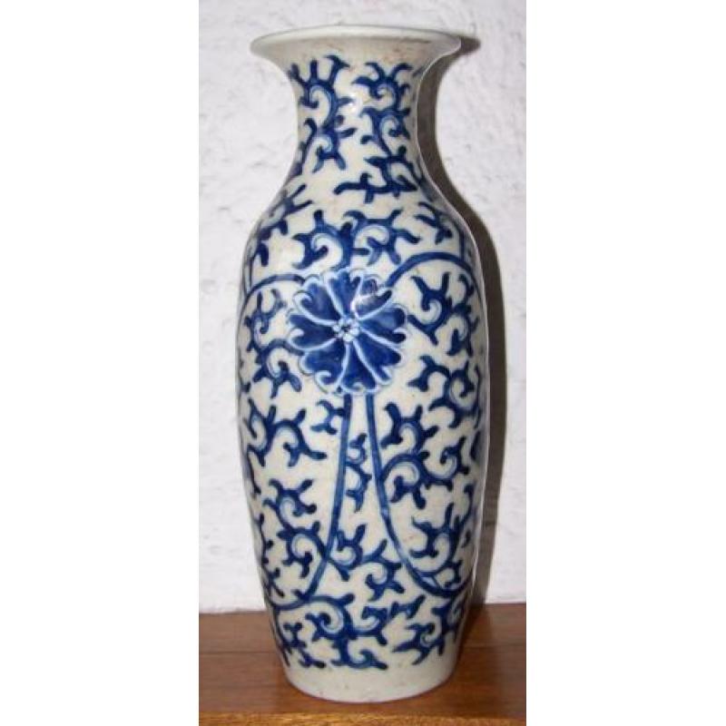 Chinese Kangxi vaas, blauw wit