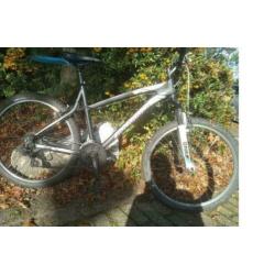 Mooie mountainbike maat medium