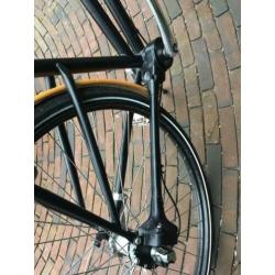 Brik fiets met cardan en houten spatborden