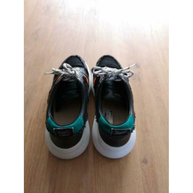 Nubikk sneakers maat 40