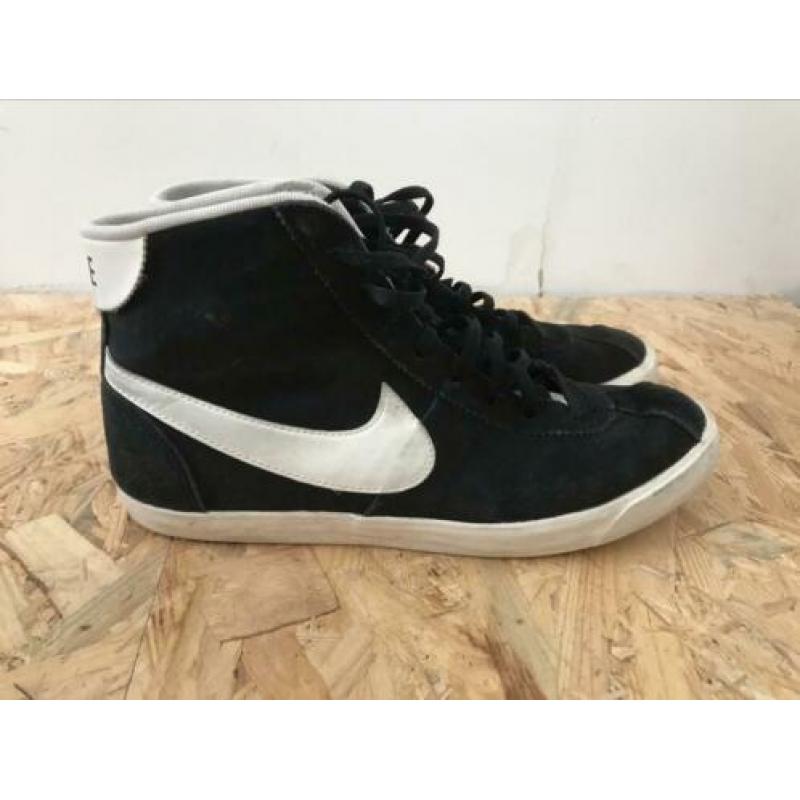 Sneaker Nike zwart suède maat 40