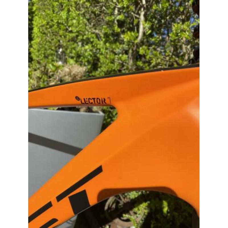 Ghost Lector 7 Full Carbon Oranje Mountainbike